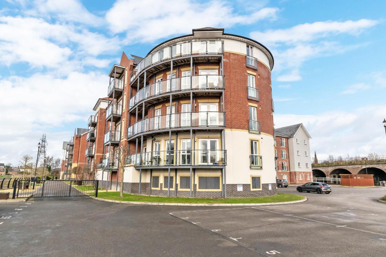 Racecourse serviced apartments Chester Extérieur photo