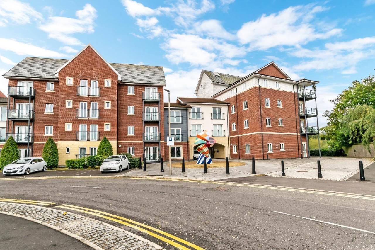 Racecourse serviced apartments Chester Extérieur photo