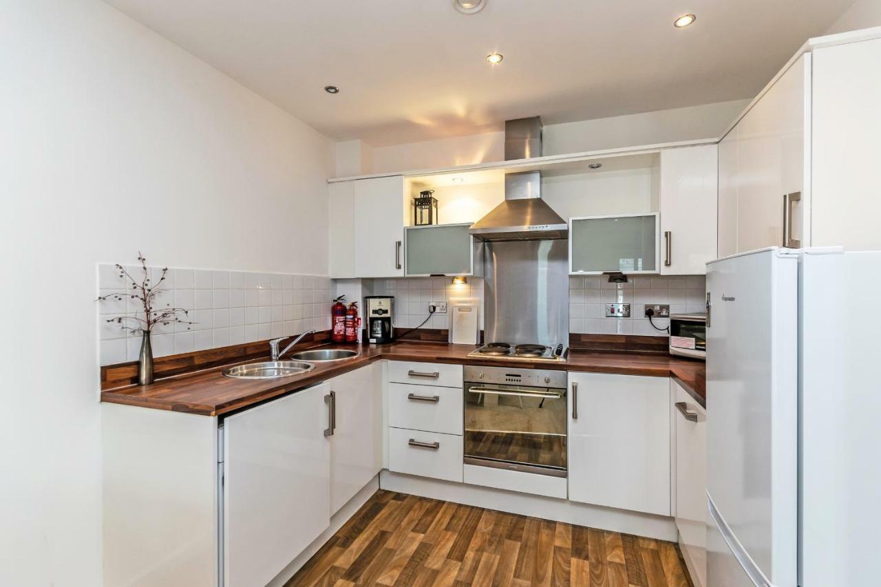 Racecourse serviced apartments Chester Extérieur photo