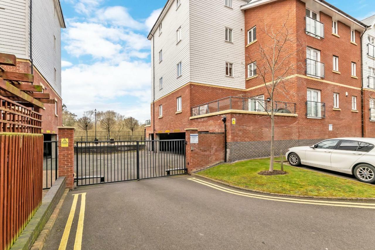 Racecourse serviced apartments Chester Extérieur photo