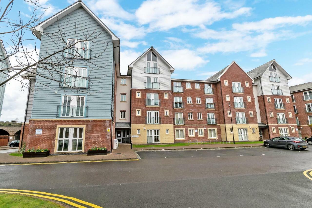 Racecourse serviced apartments Chester Extérieur photo