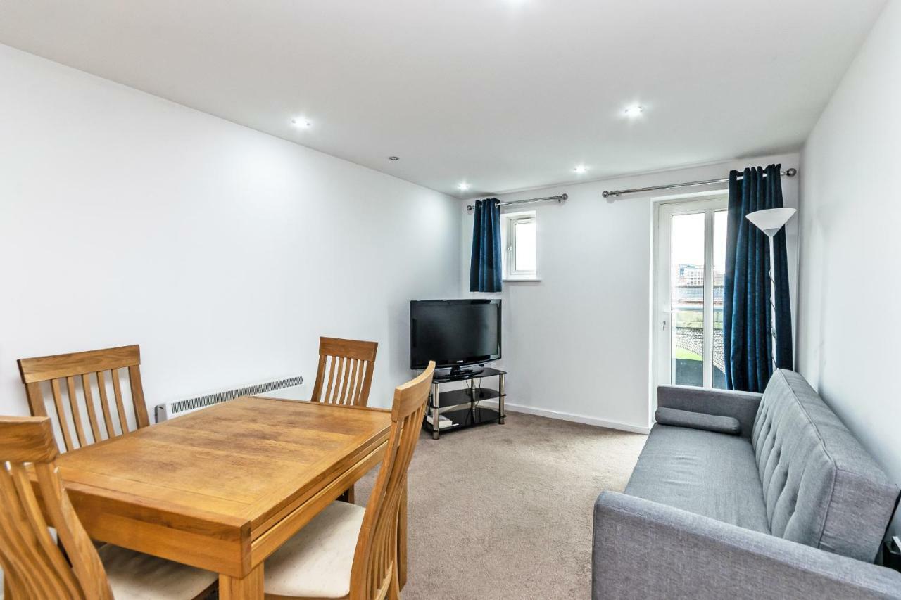 Racecourse serviced apartments Chester Extérieur photo