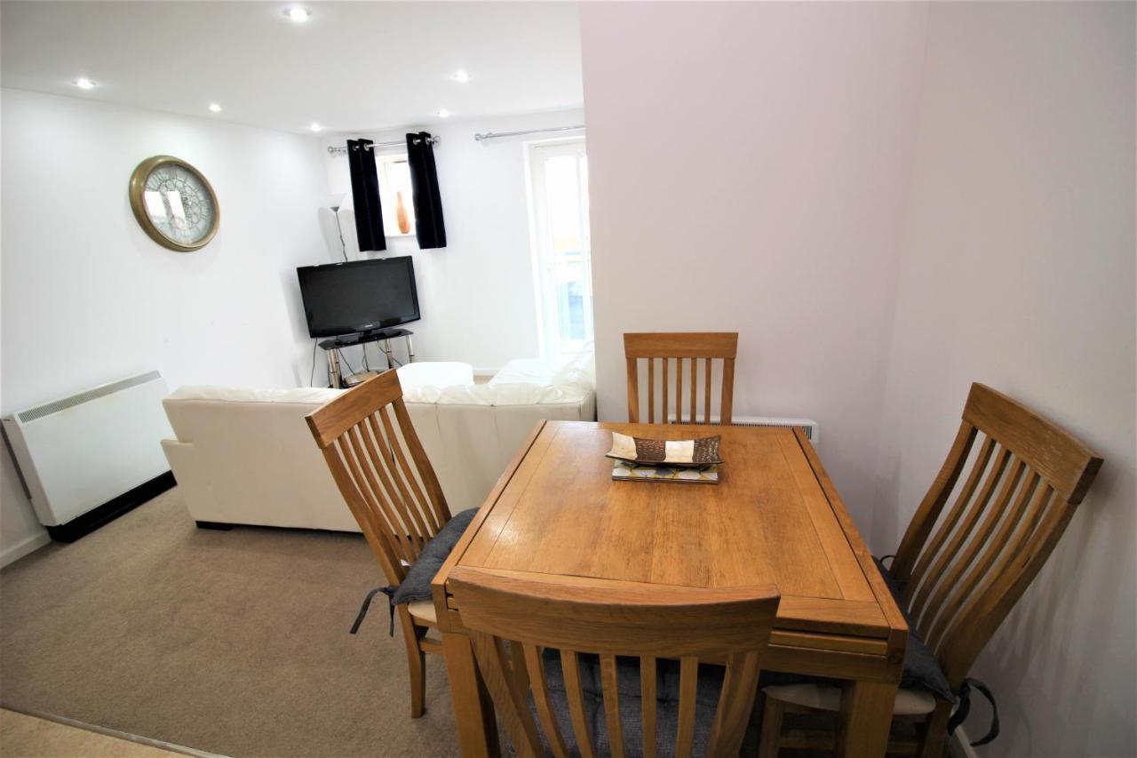 Racecourse serviced apartments Chester Extérieur photo